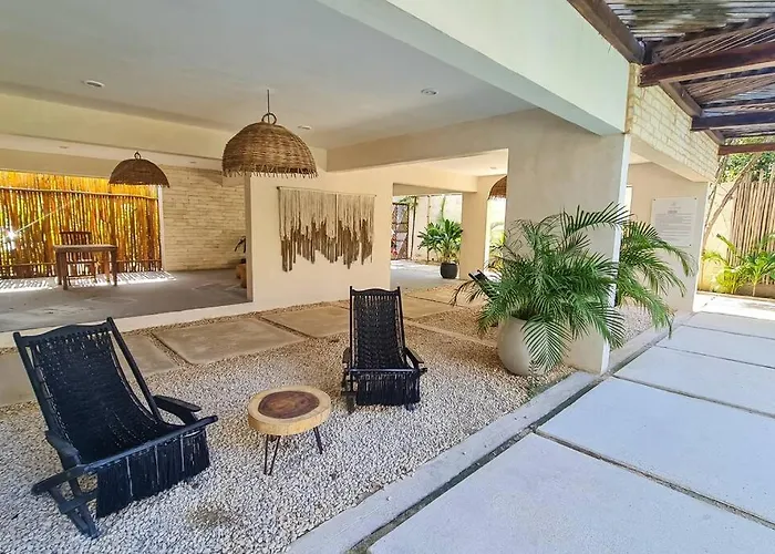 Bahari 2br Ph In Aldea Zama Apartment