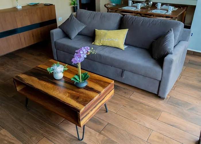 Bahari 2br Ph In Aldea Zama Apartment